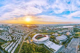 离了大谱！高中生都这样打篮球了？CBA都不敢这么玩