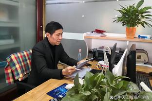 薪水翻倍！福奇&霍奇&刘易斯：LBJ说会为我们拿到锦标赛冠军奖金